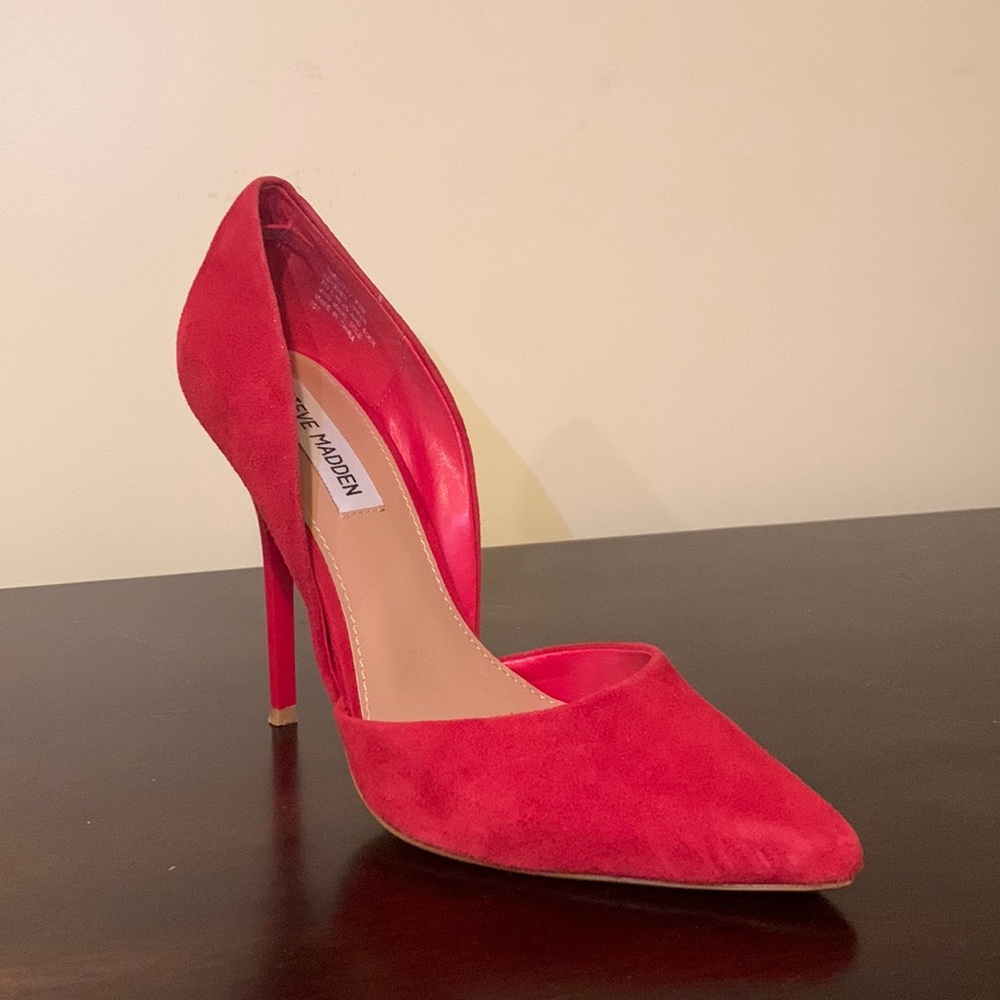 Red 4 1/2inch Steven Madden Pumps